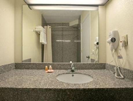 Park Hill Inn And Suites Oklahoma Stadt Zimmer foto